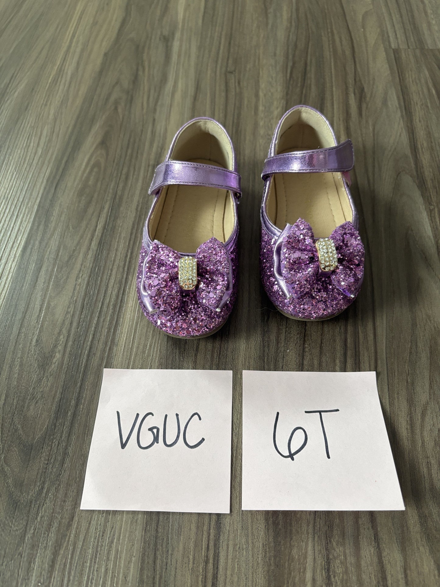 #138 - 6T Shoe VGUC Purple Glitter Flats