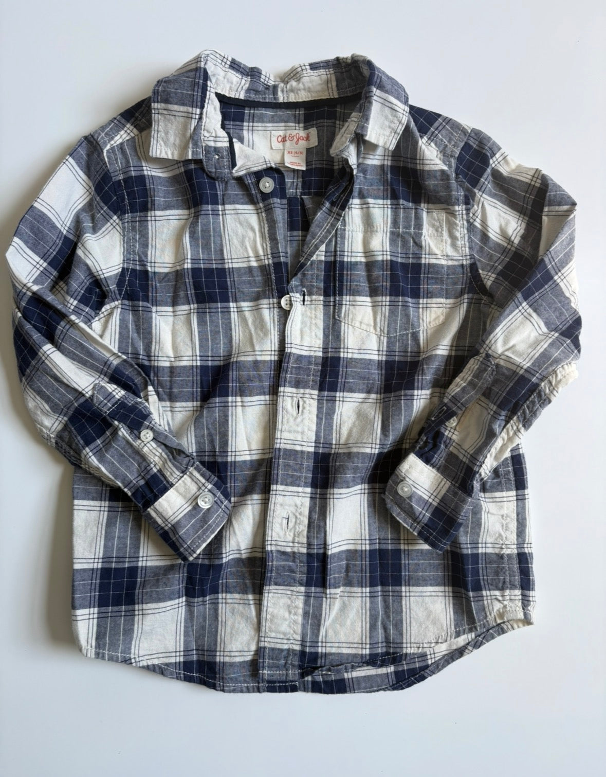 Seller 40 REDUCED Cat and Jack Button Down Boys 4/5