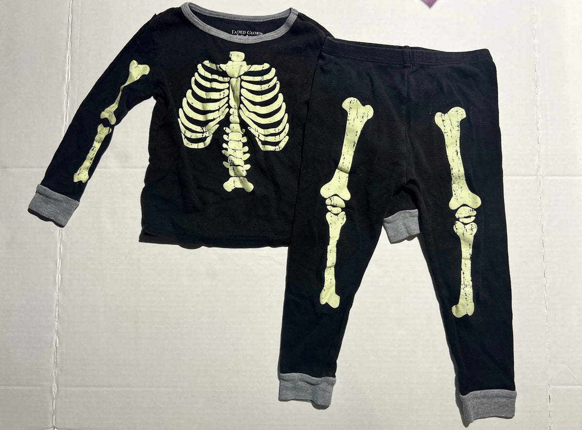 #95 Gender Neutral 24m Halloween Pjs