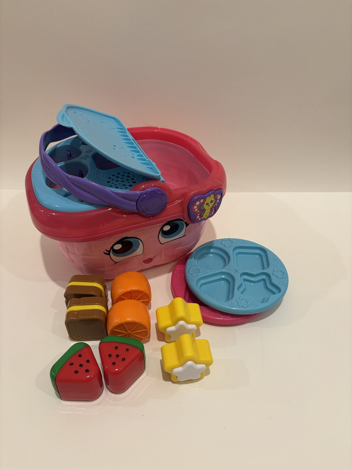 #138 - Picnic Set (only items shown in picture)