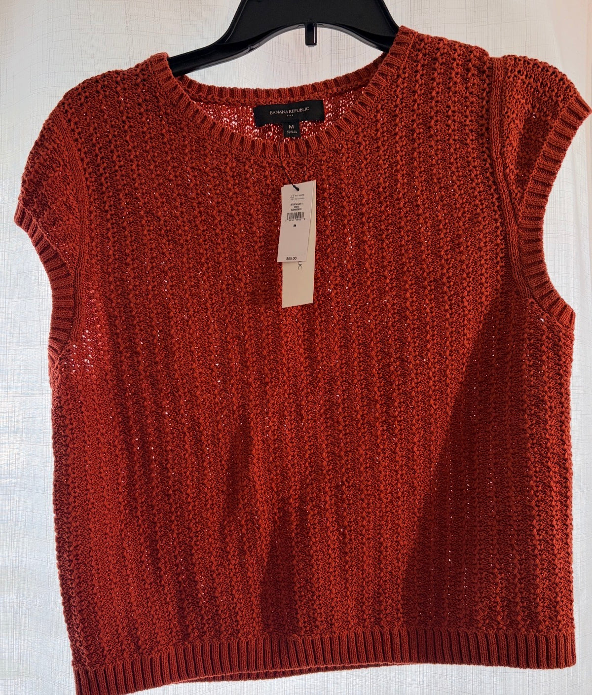 #35 banana republic knit top women’s medium