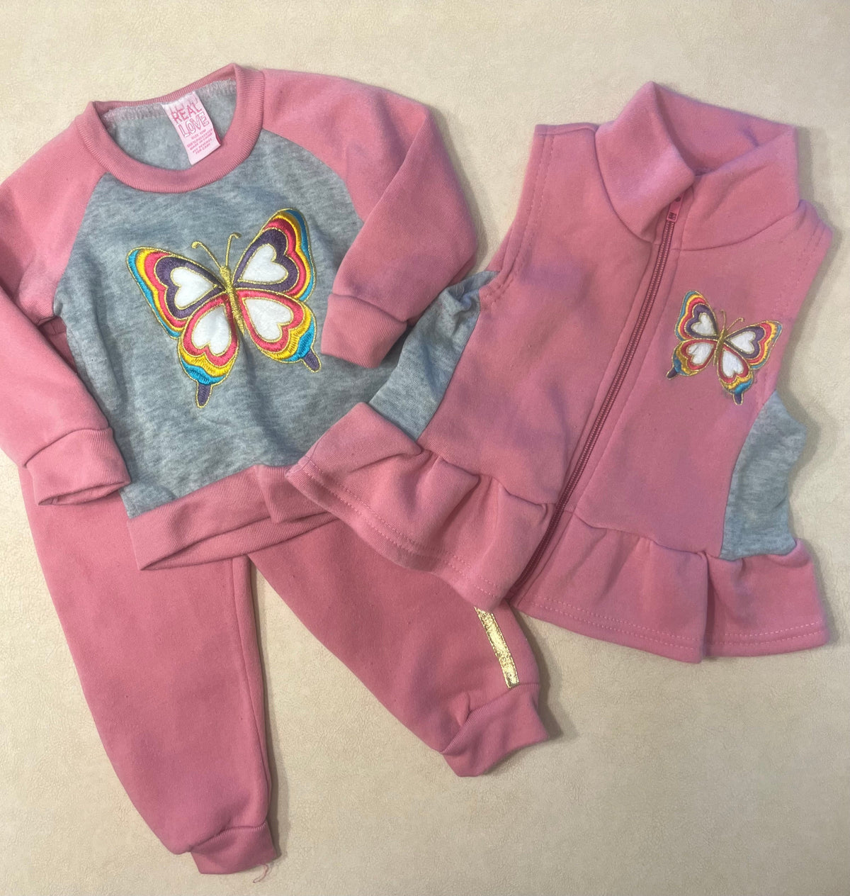 #200 Baby Love Butterfly Sweatsuit Girls 12m