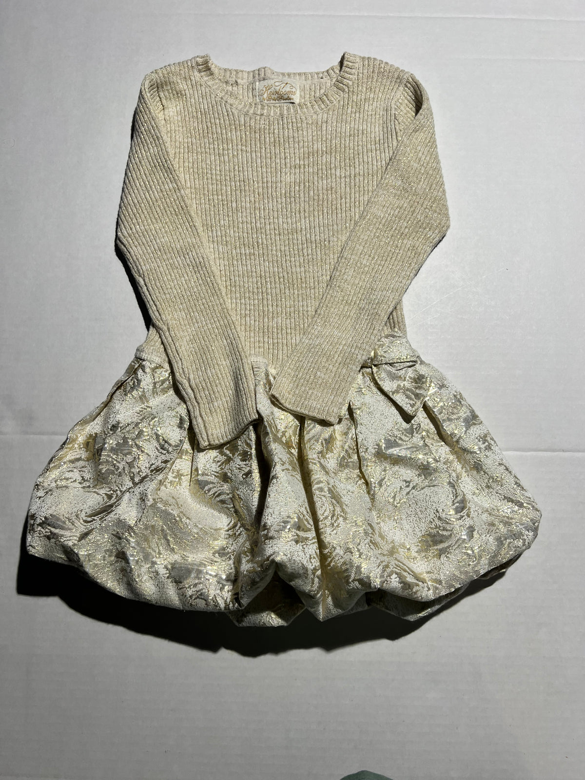 #95 Girls 3T Gold Dress
