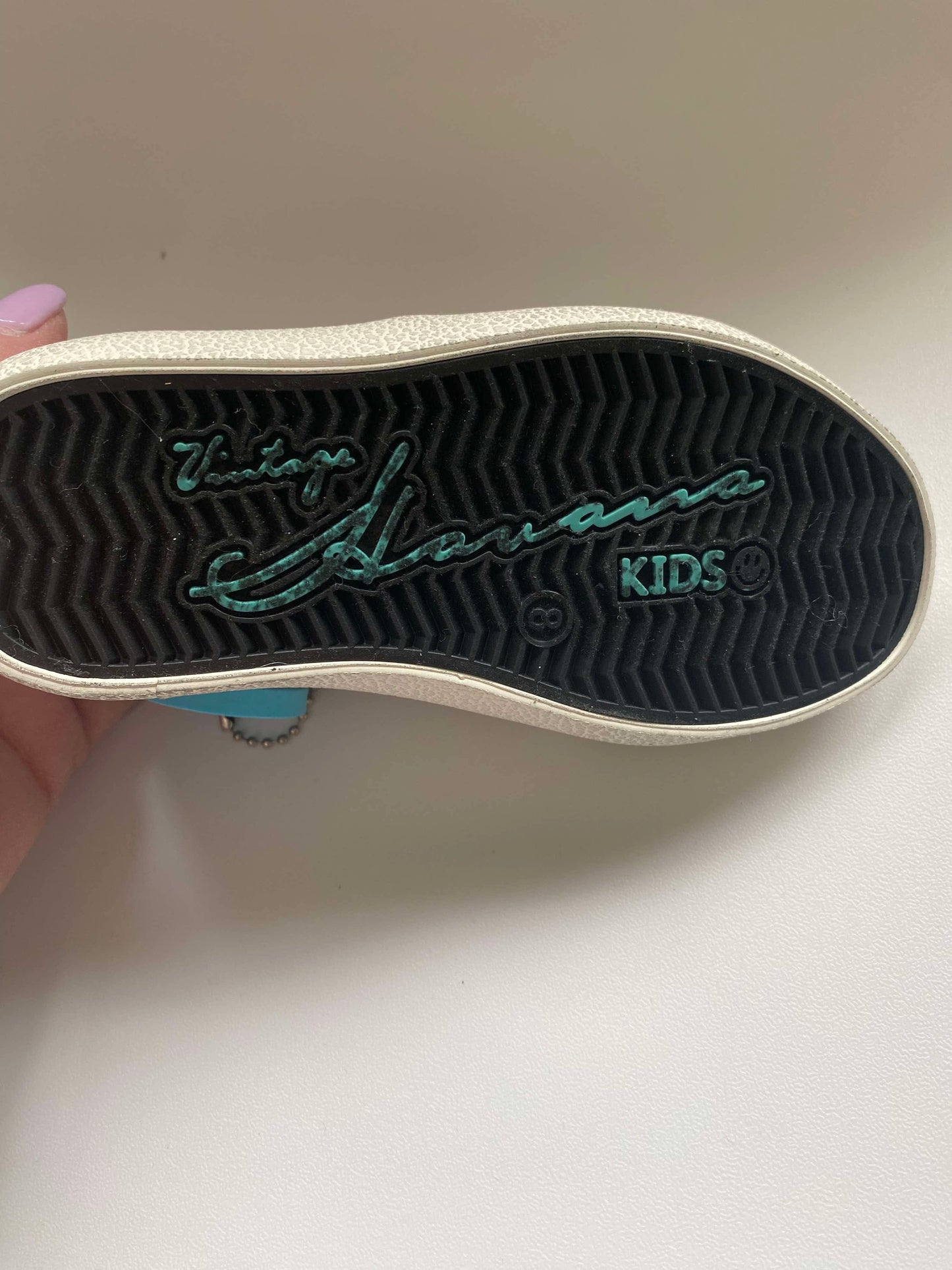 #117, Size 8c, Vintage Havana grey/silver sparkle shoes, NEW