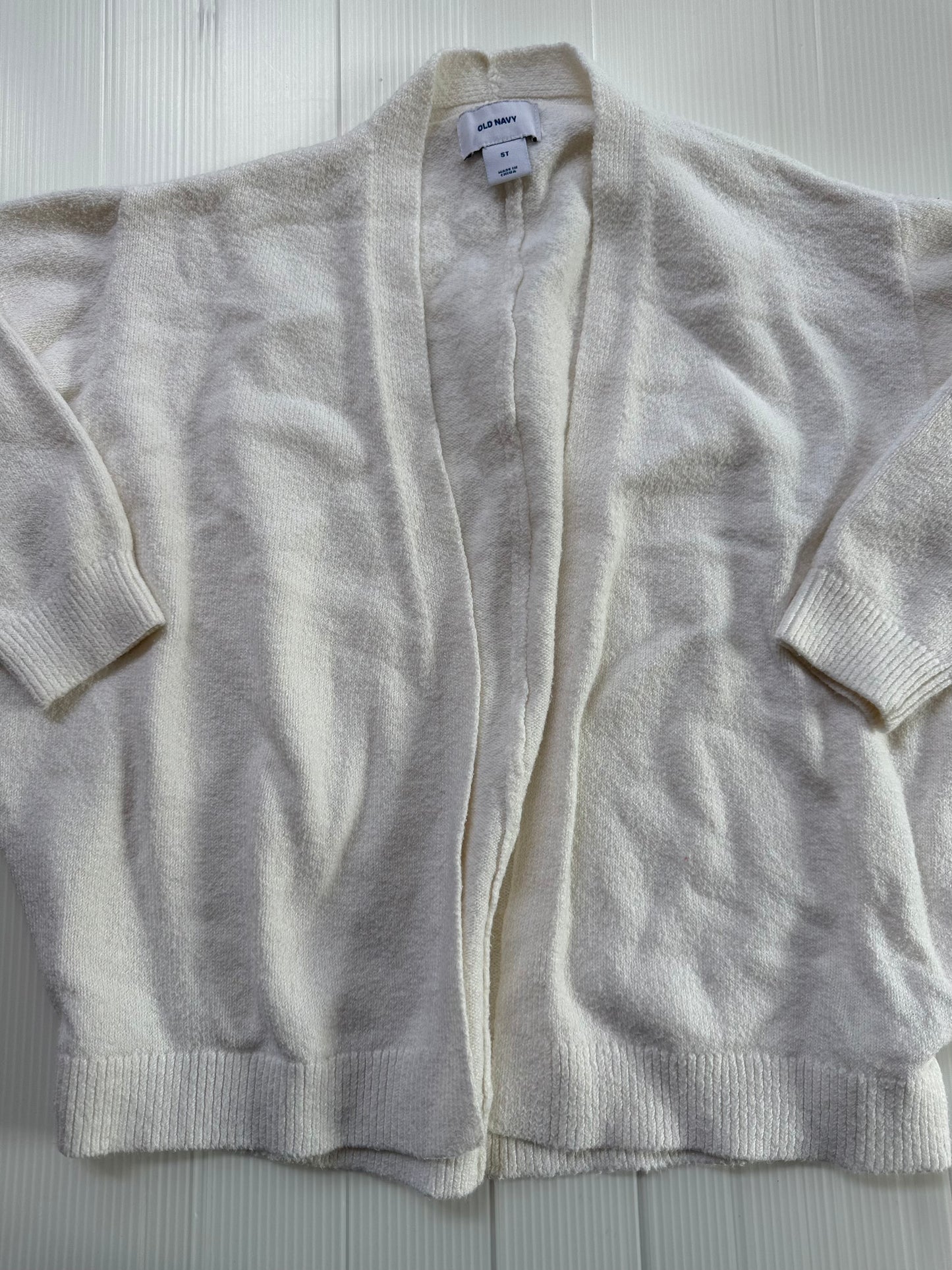 #167 Old Navy Girls Cream Sweater - 5T