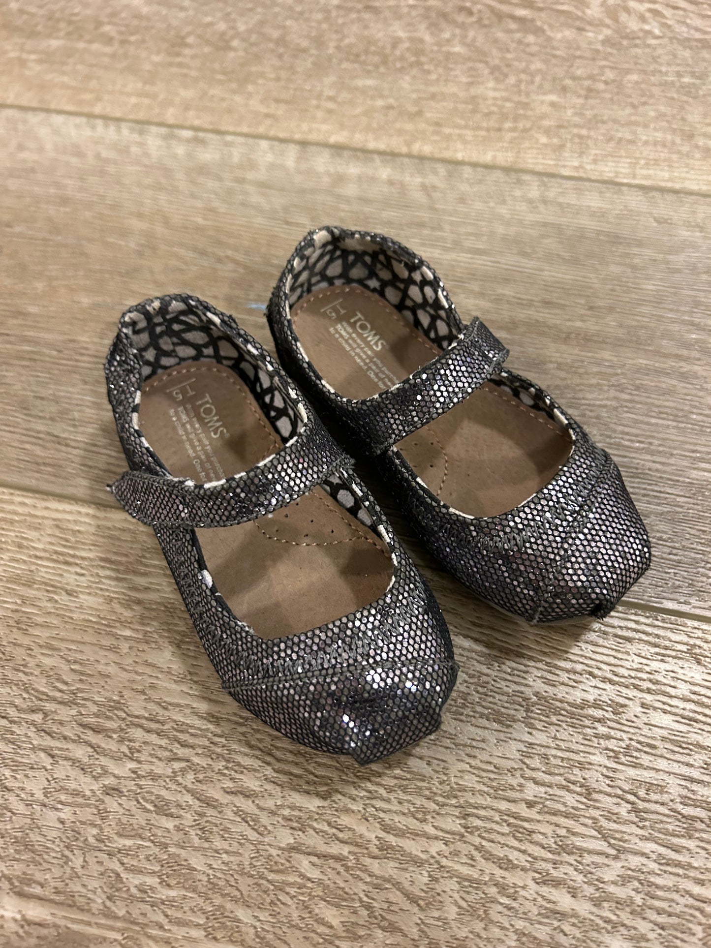 #15 Toms size 5c