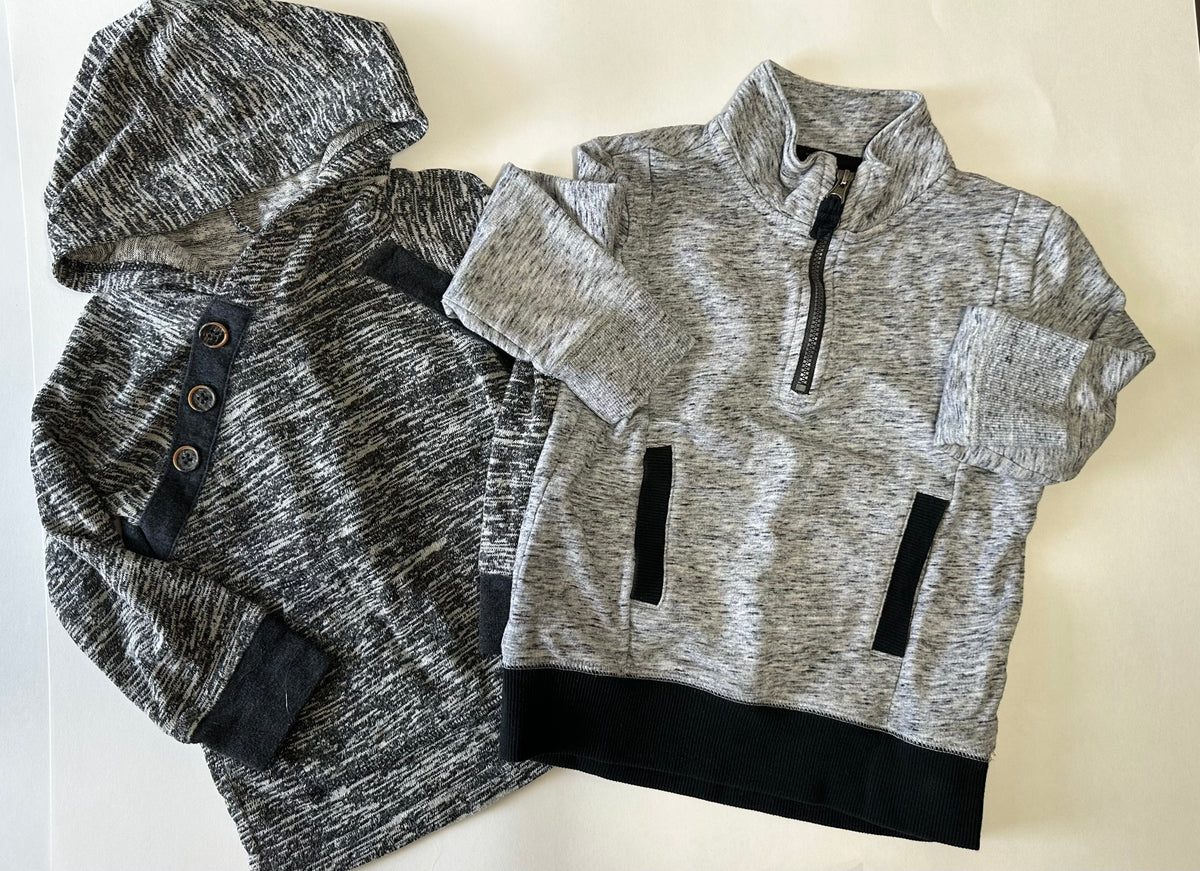 Seller 182. 2 sweatshirts boys . Left cat&jack 2T. Right cst&jack 3T.