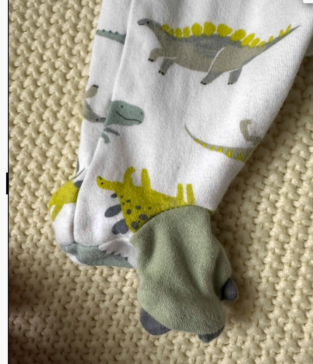 #93 Carter’s Dinosaur Sleeper Pajamas Boys NB