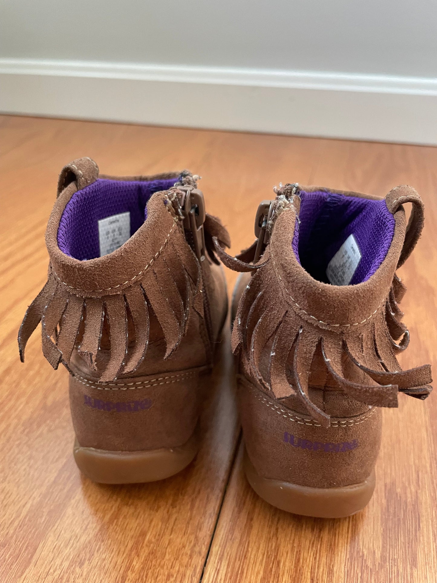 #42 REDUCED Stride Rite Brown Boots Girls Size 6