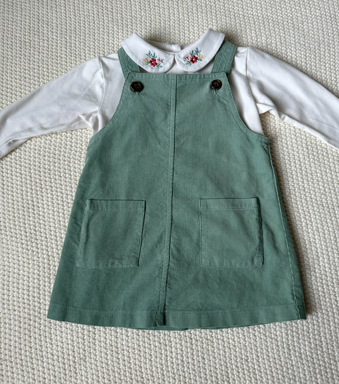 #93 Starting Out (Dillard's) Green Corduroy Jumper Outfit Girls 12M