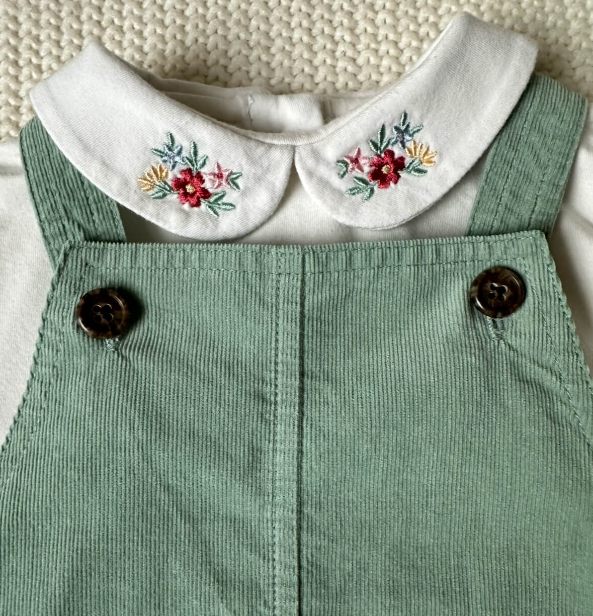 #93 Starting Out (Dillard's) Green Corduroy Jumper Outfit Girls 12M