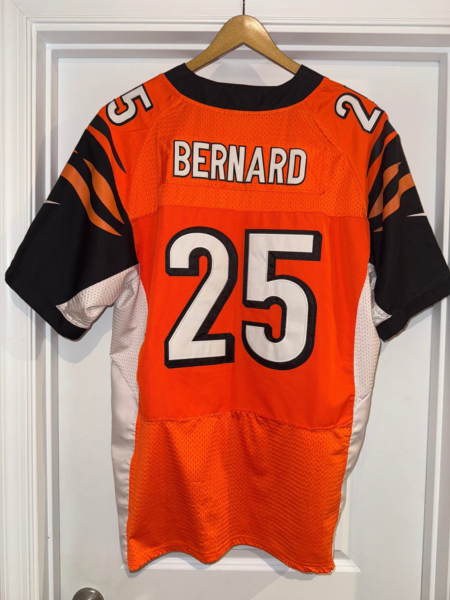 Seller #106: Mens XL Bernard Cincinnati Bengals Embroidered Jersey