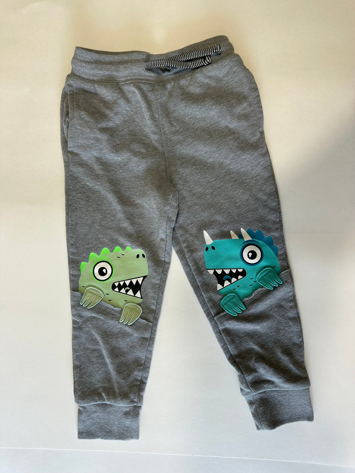 Seller 182. Cat and Jack 3T (fits slim in my opinion)