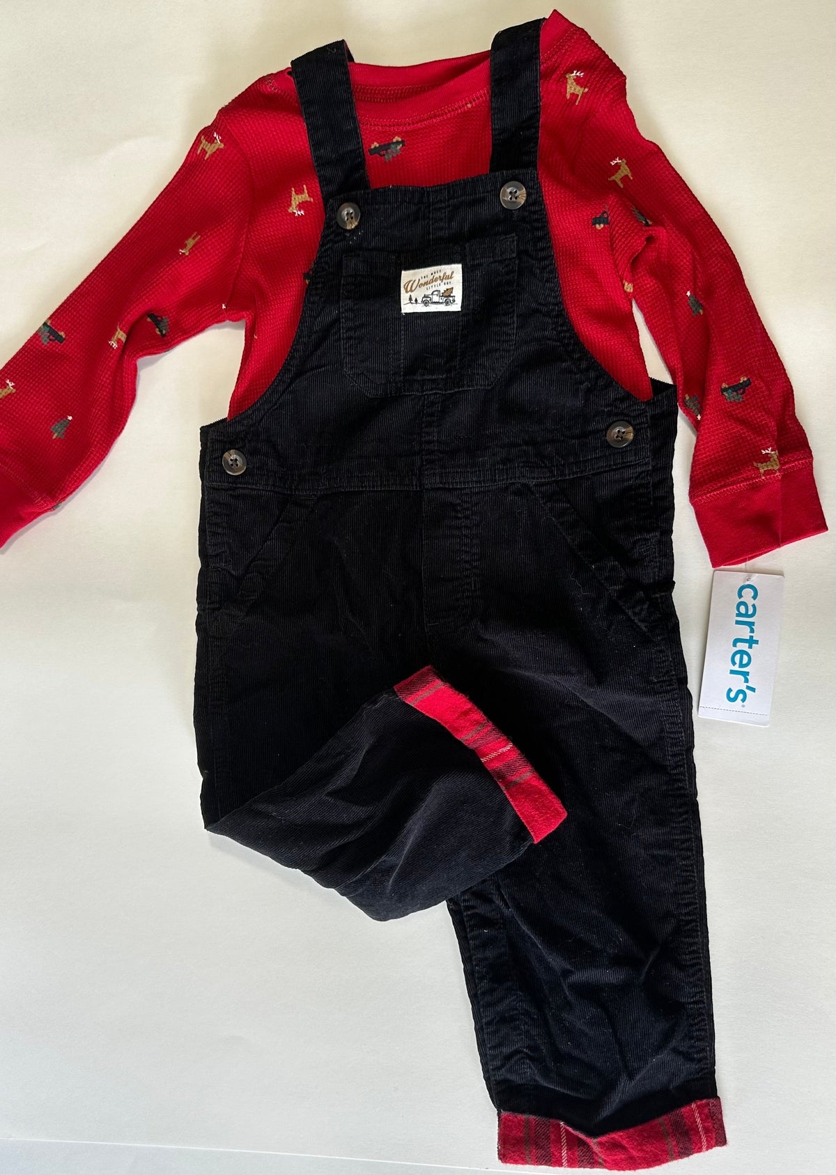 Seller 182. Carters 18 months NWT.