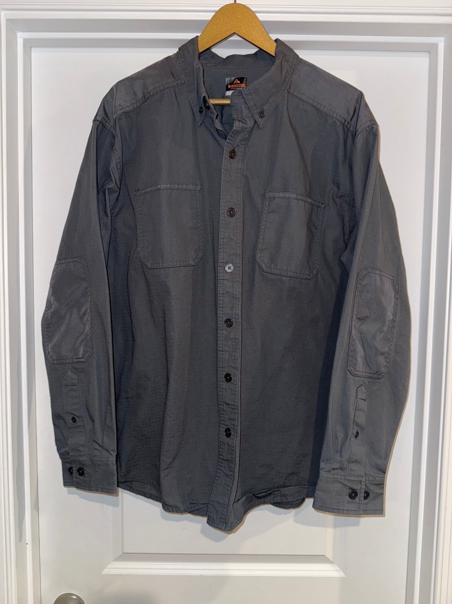 Seller #106: REDUCED Mens XL Ridgecut Gray Button Down NWOT