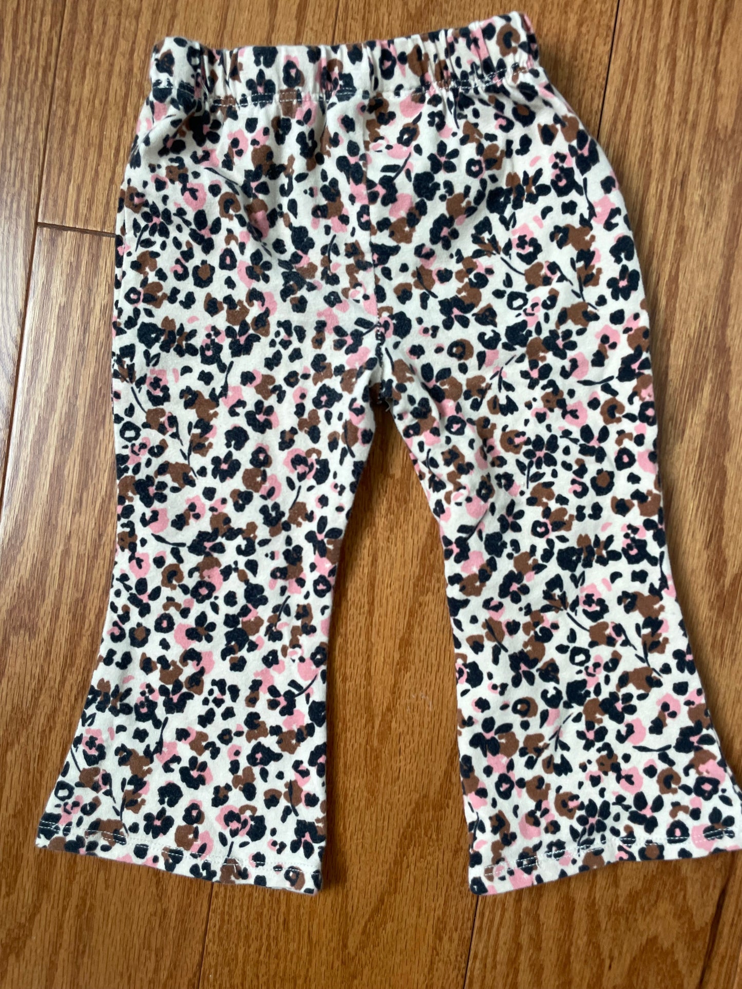 #42 Rare Editions Boot Cut 18 Month Leggings