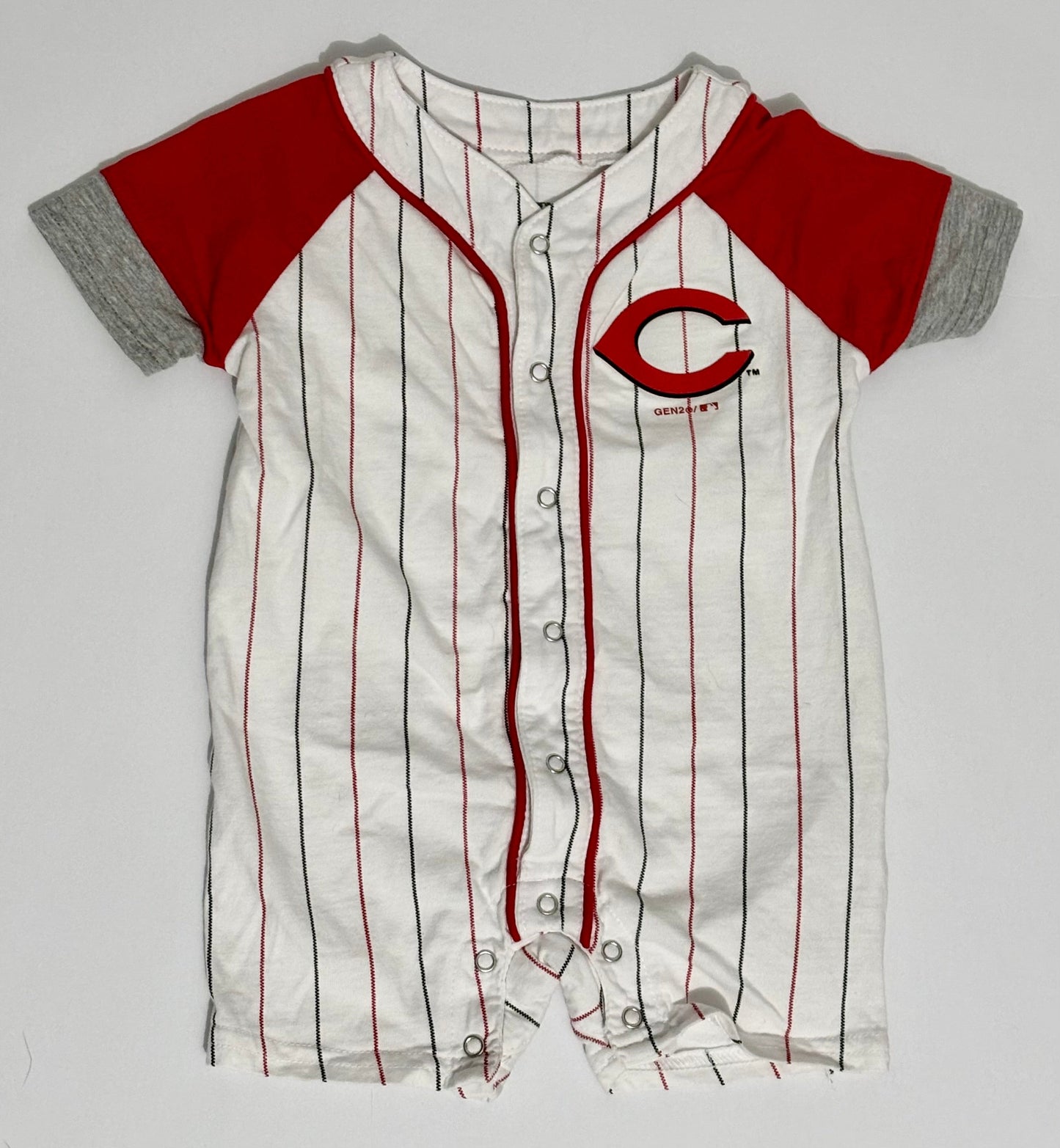 #132 - REDUCED- Cincinnati Reds: Baby Romper, 3-6M