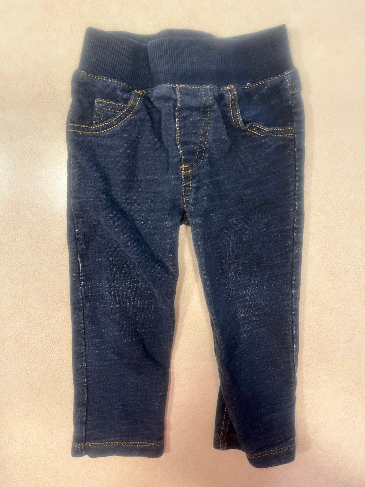 #200 Carter's Jeans Boys 18m