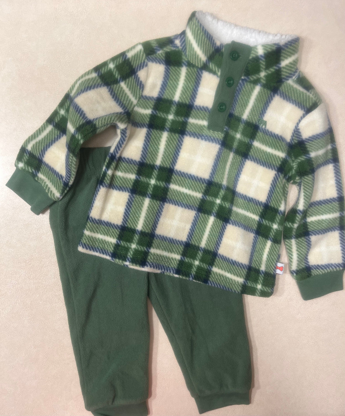 #200 Dapper Dude Green Plaid Fleece Sweatsuit NWOT Boys 18m