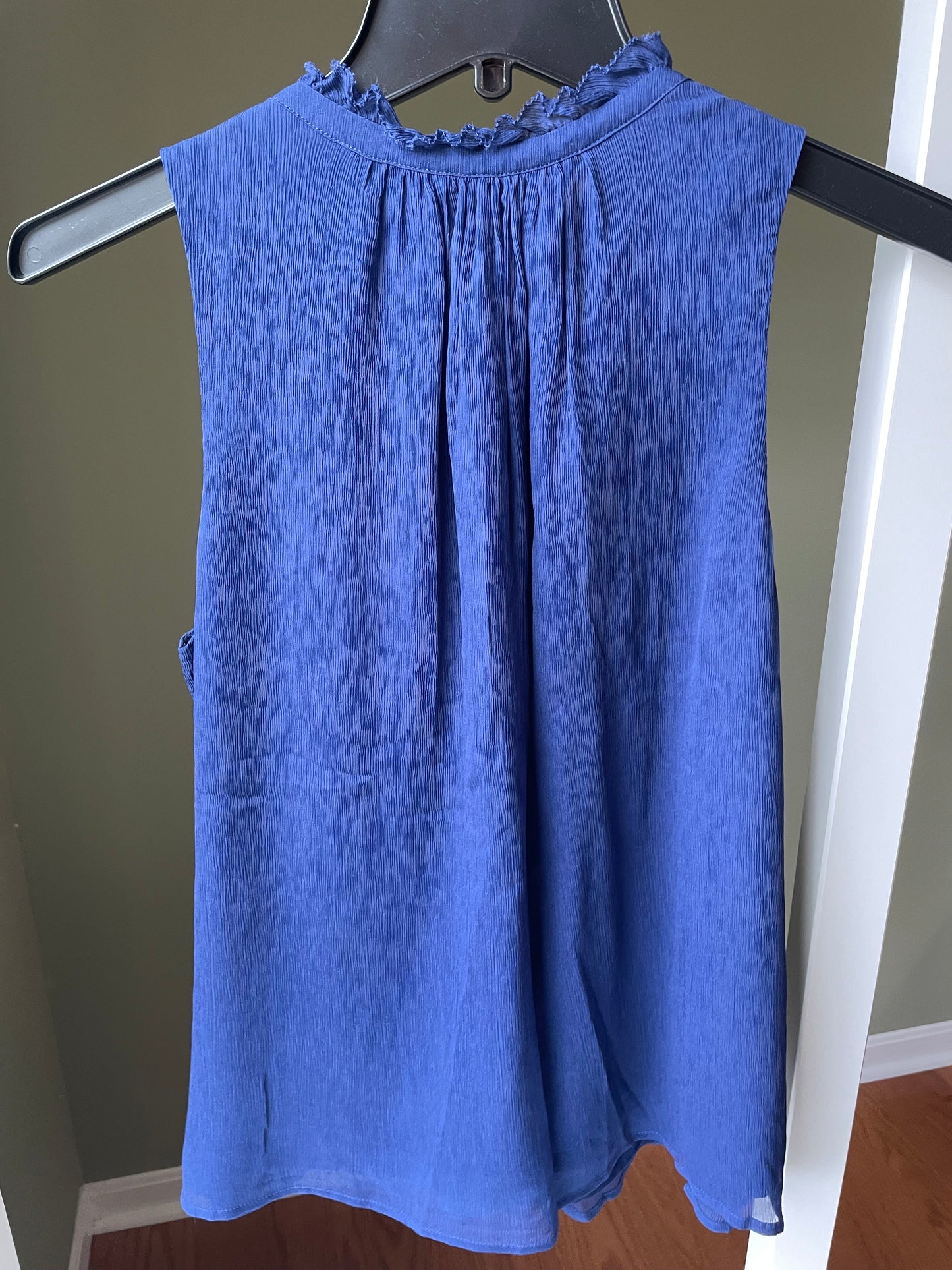#42 REDUCED J. Crew Women's Size 6 Sleeveless Blouse