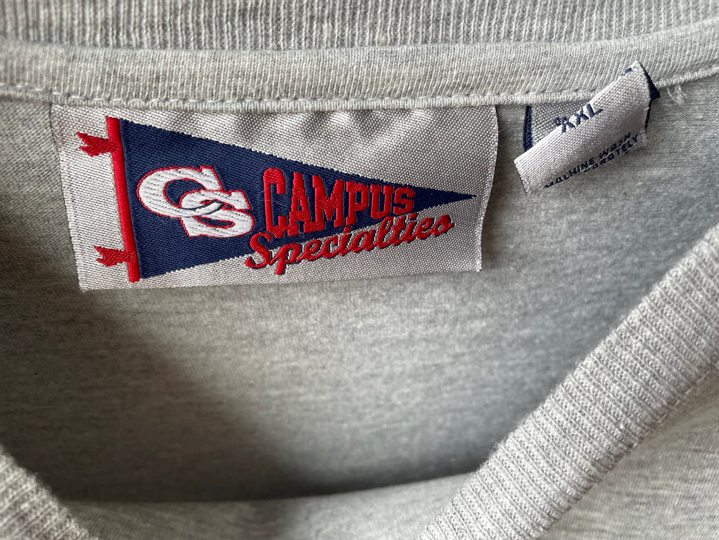#42 REDUCED University of Dayton Men's XXL Tee