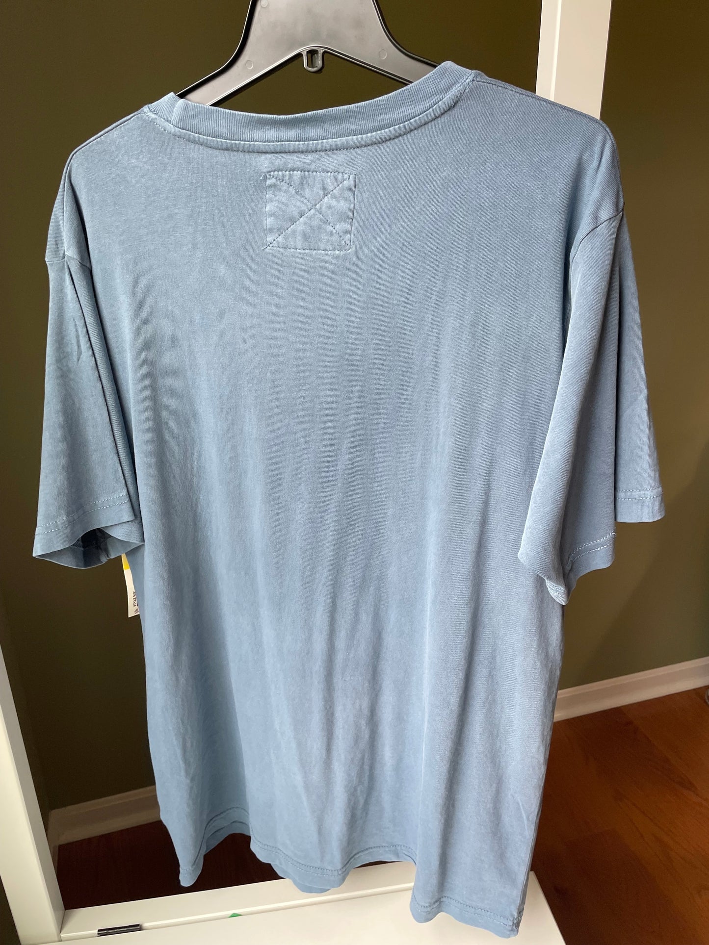 #42 REDUCED Xavier University Men's XXL T-shirt