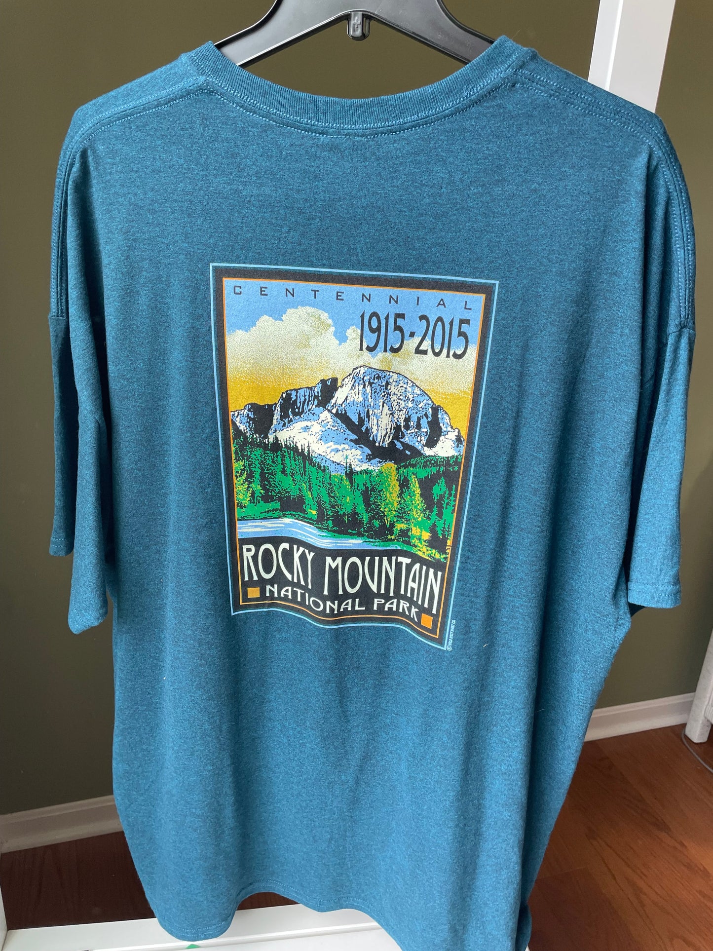 #42 REDUCED Rocky Mountain National Park Men's 2XL T-shirt
