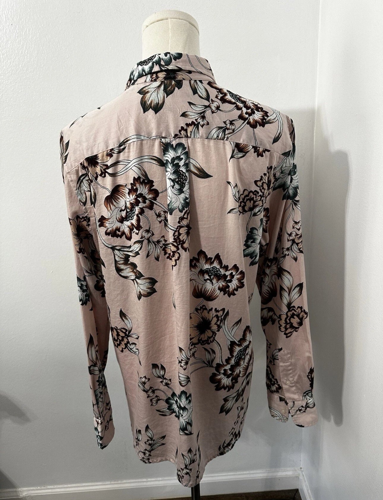#111 Lauren Ralph Lauren Pink Mauve Floral Silky 100% Cotton Blouse Button Down Large Petite