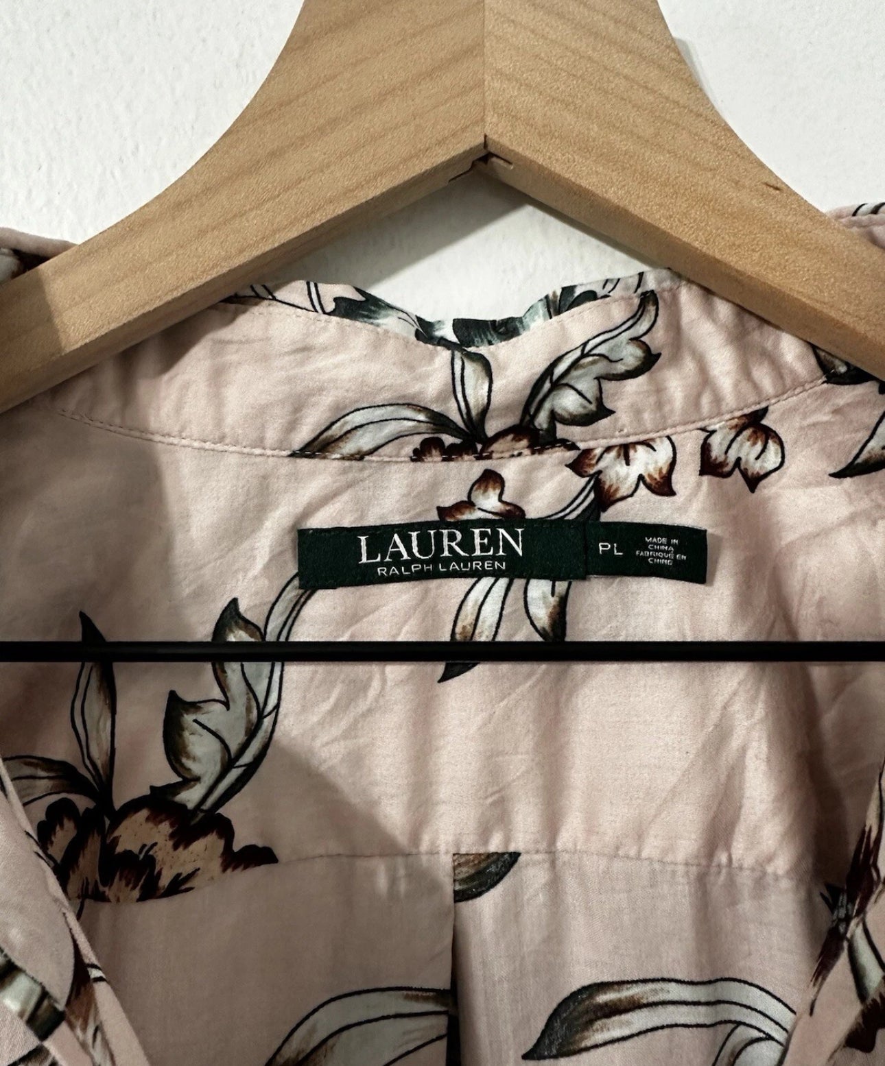 #111 Lauren Ralph Lauren Pink Mauve Floral Silky 100% Cotton Blouse Button Down Large Petite