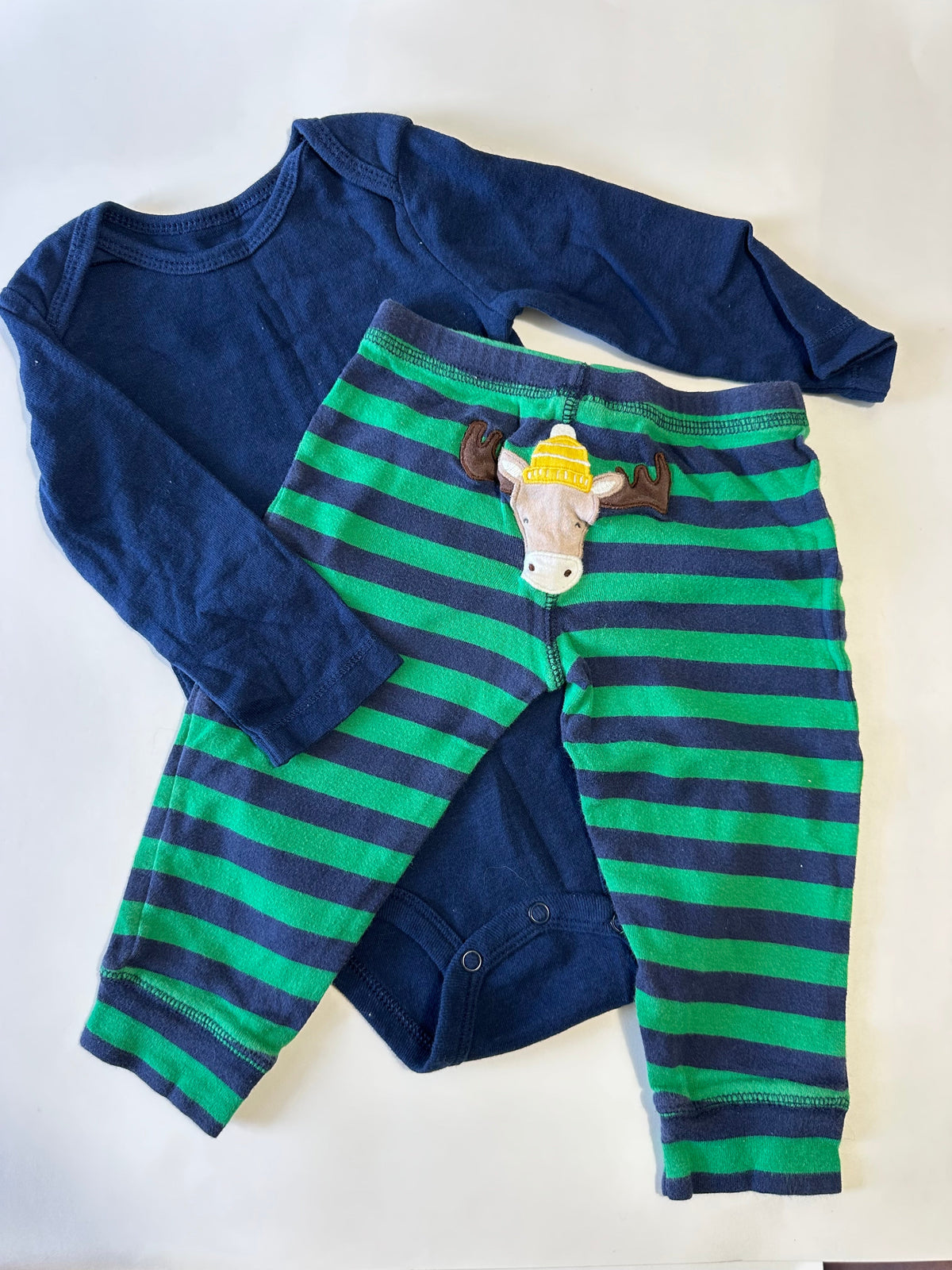 Seller 182. Boy carters 12 months