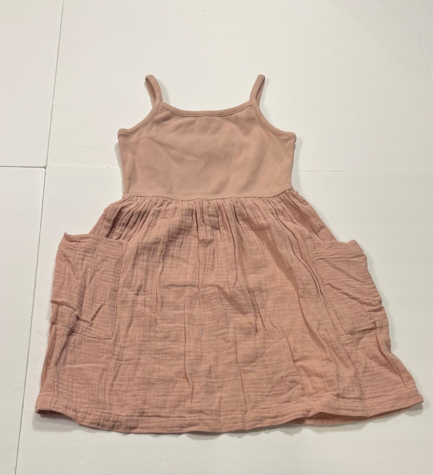 #141 Girls 110 5 Hanna Andersson Dusty Pink Linen Dress 2 of 2 available