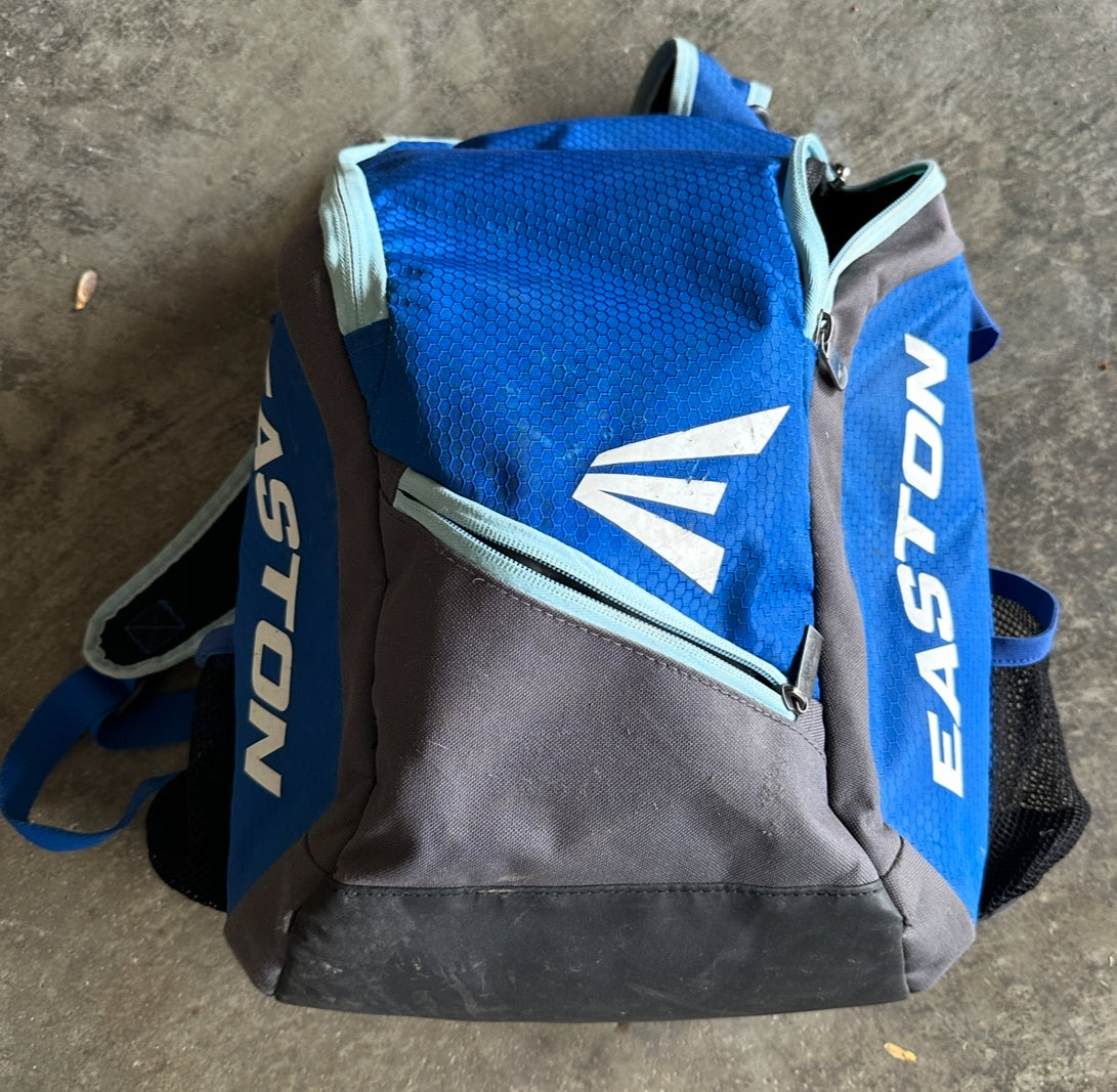 #218 Easton bat bag