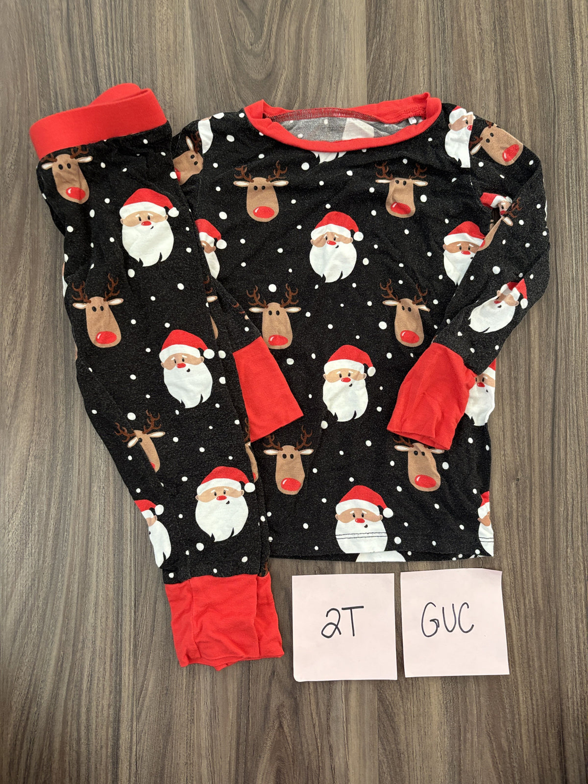 #138 - 2T GUC Bamboo (Bums & Roses) Snow Ho Ho Christmas PJs
