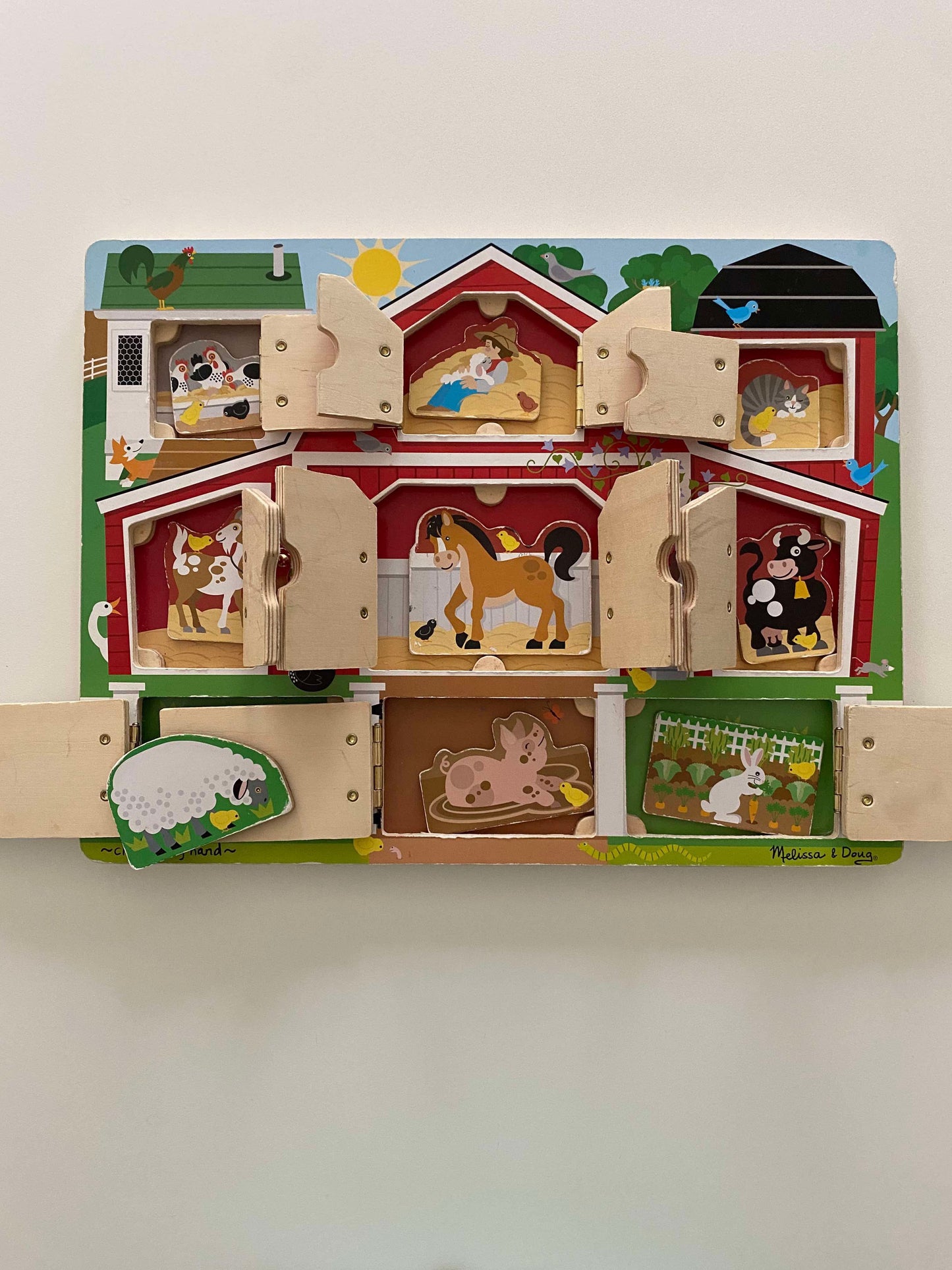 #117, Melissa & Doug farm animal and hide and seek farm wooden puzzles, GUC