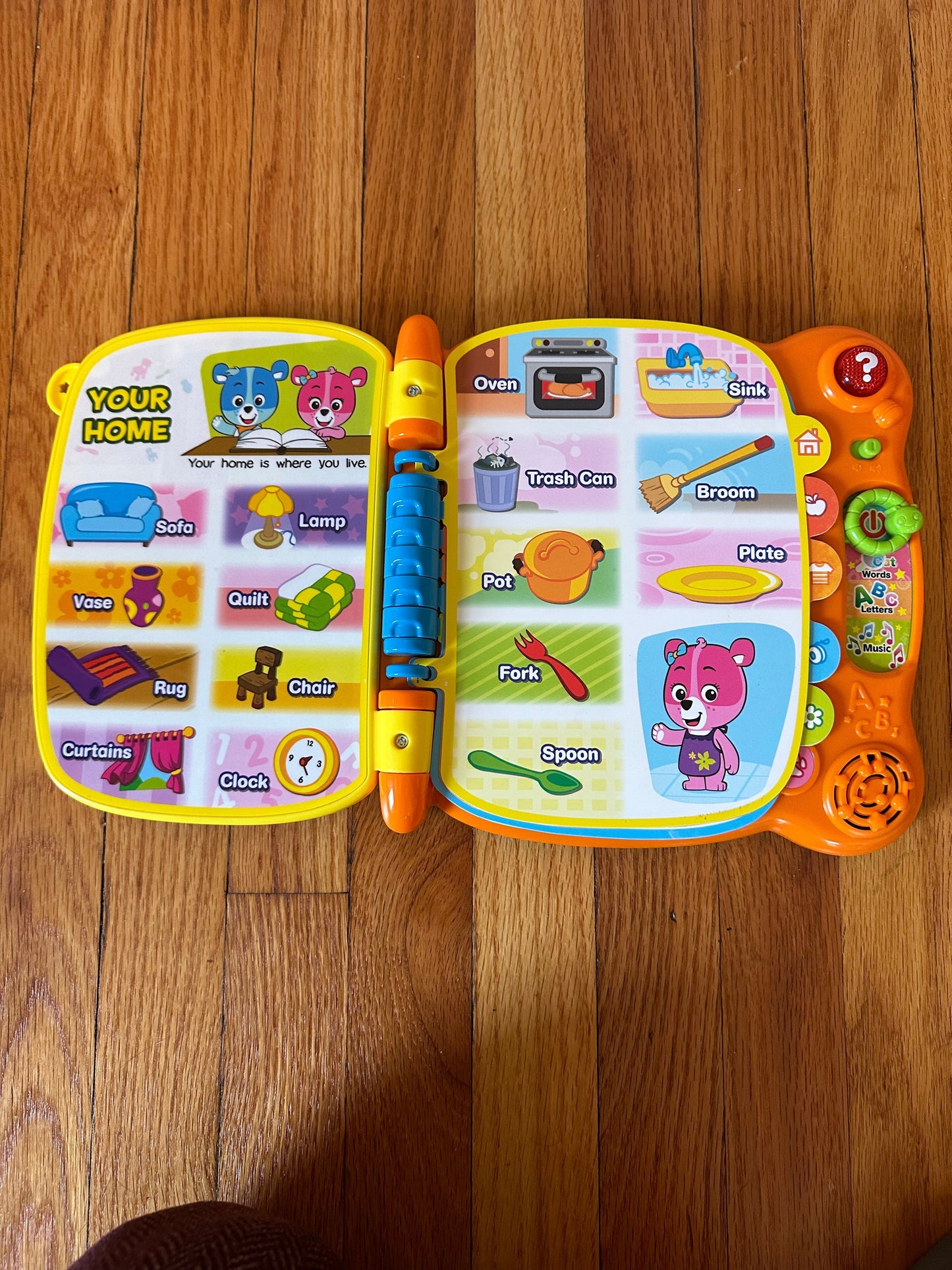Seller 48, VTech Touch & Teach Word Book, EUC *REDUCED*