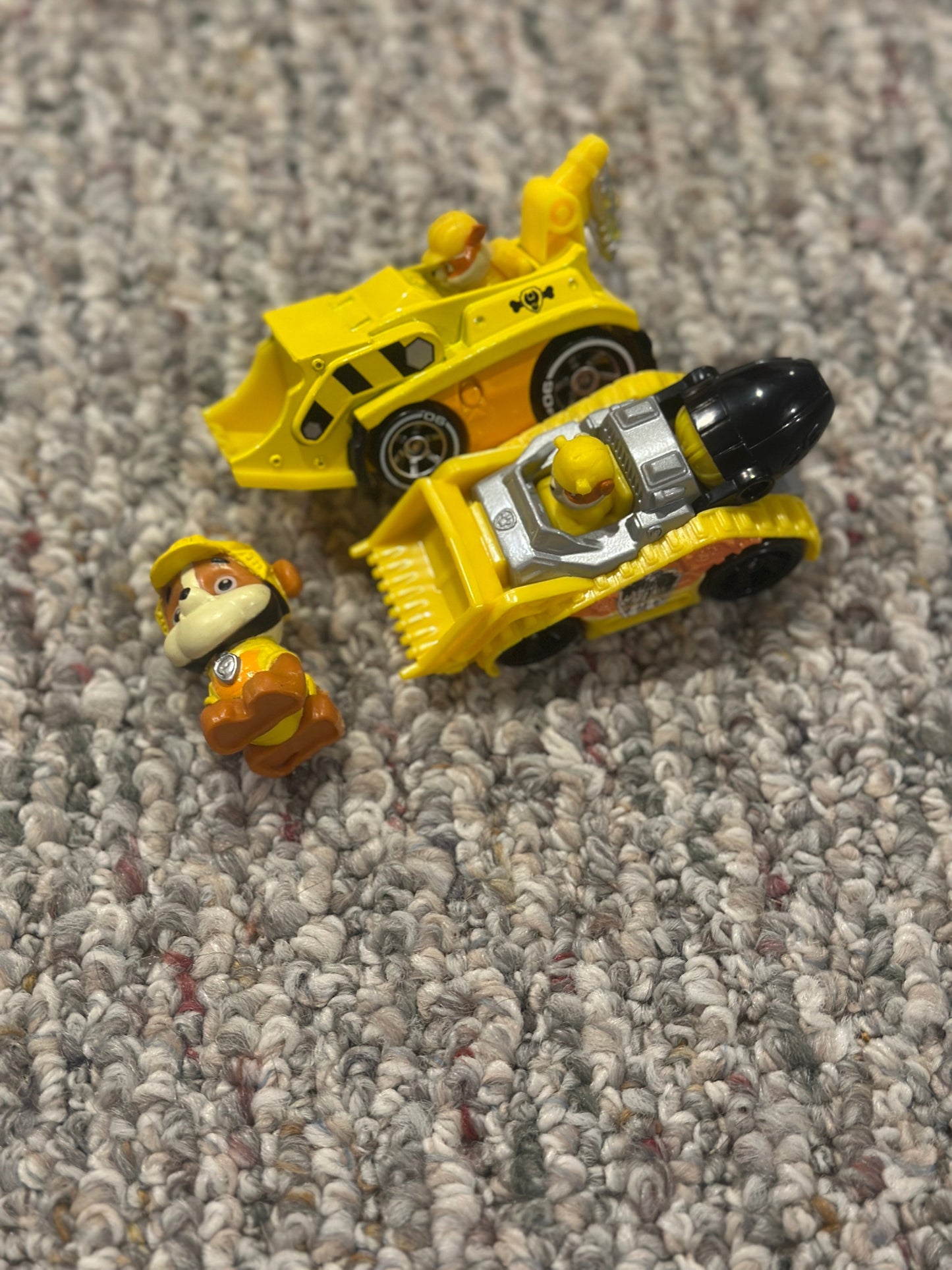 #218 paw patrol lot