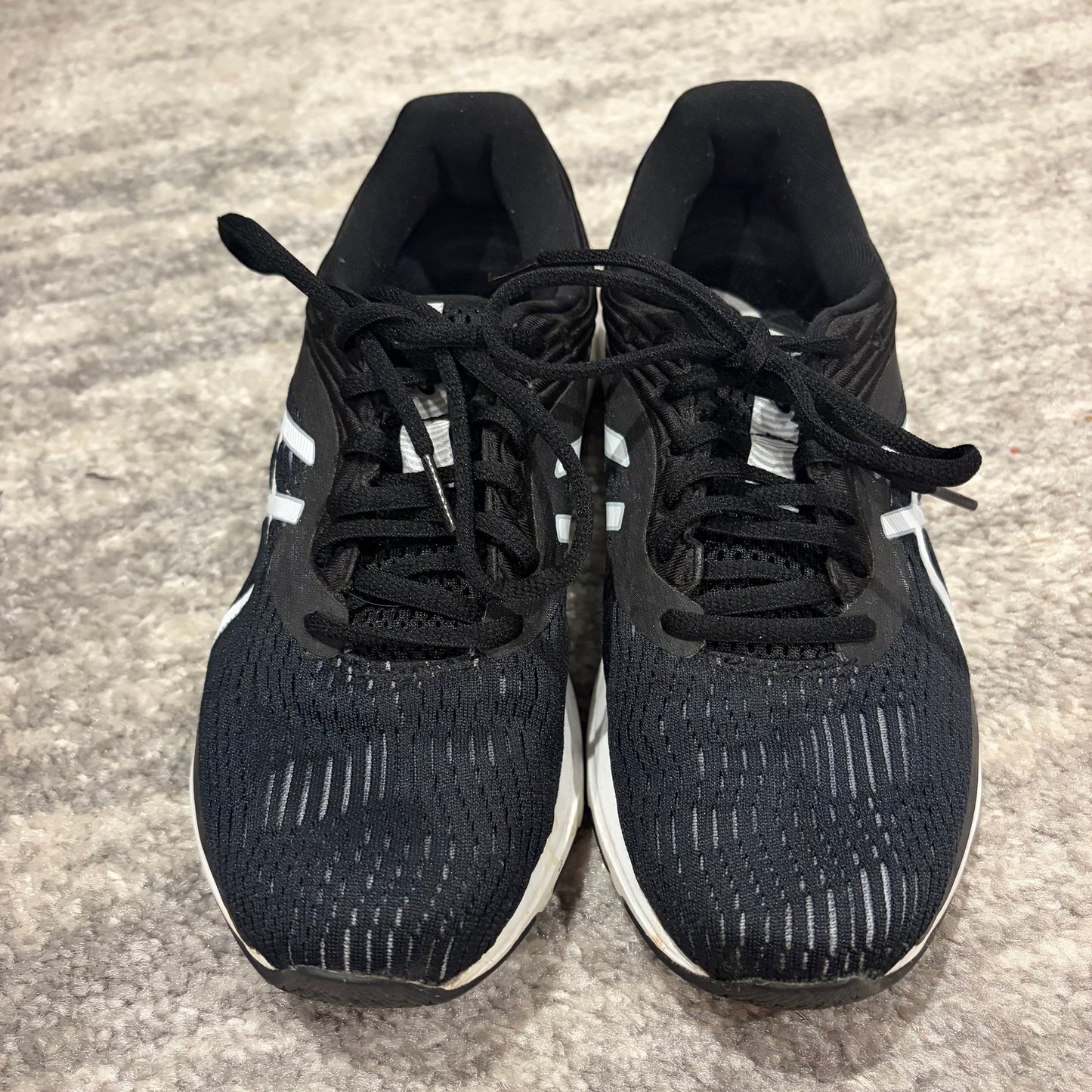 Womens Size 6 ASICS black shoes
