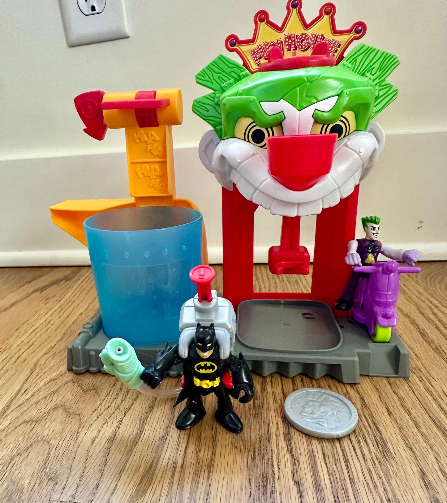 #198- Imaginext DC Super Friends Batman Playset, The Joker Funhouse