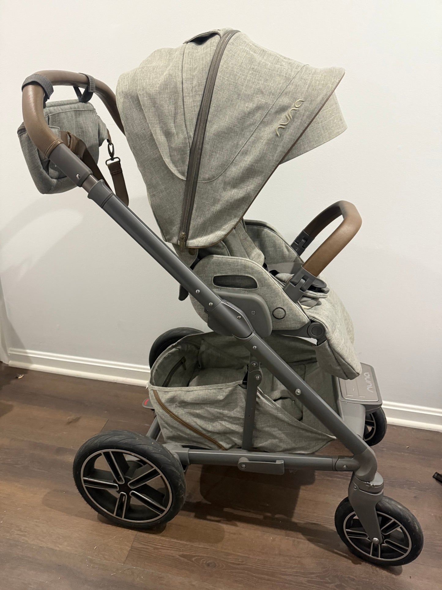 #42 Nuna Mixx Stroller