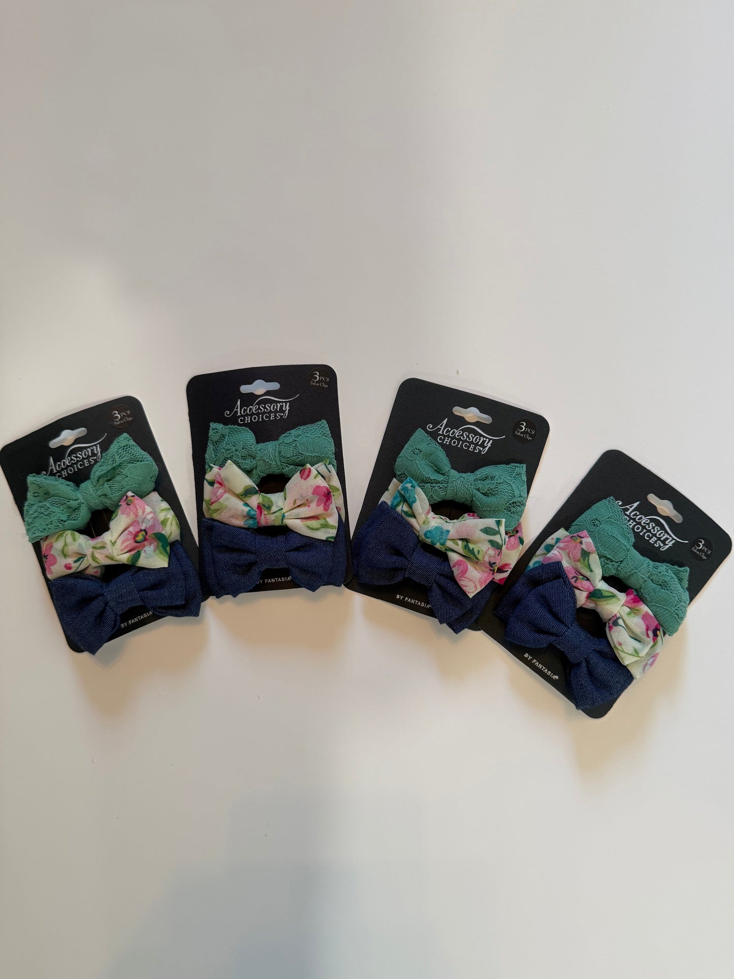 #50 • Girls • Bows • NWT