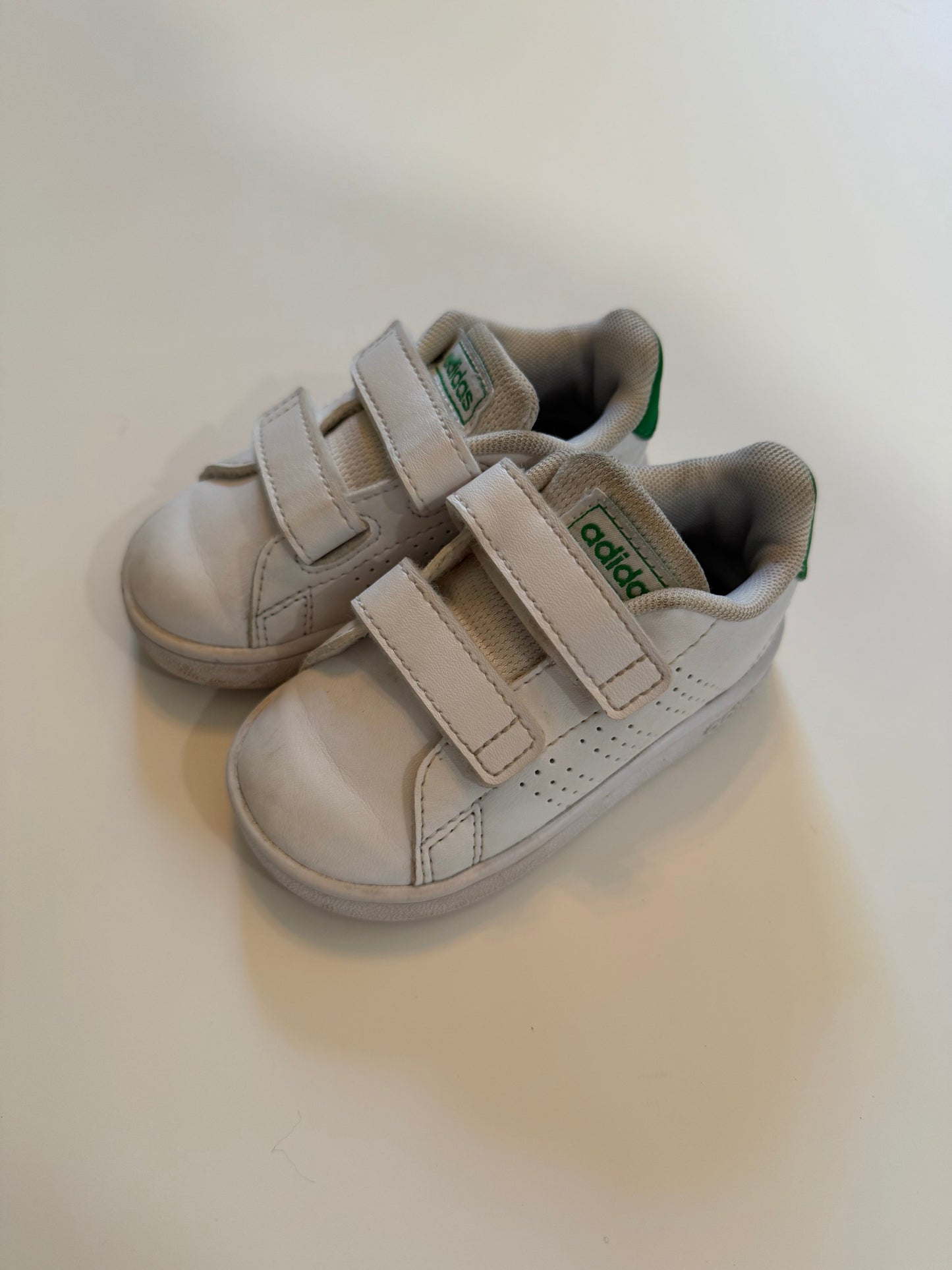 #50 • Boys • Adidas • 5 • VGUC