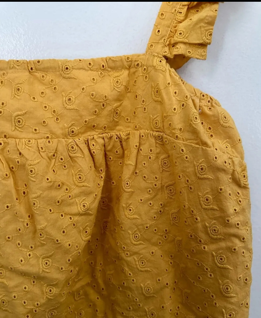 #111 Harper Heritage x Francesca’s Yellow Ruffle Tied Top Medium