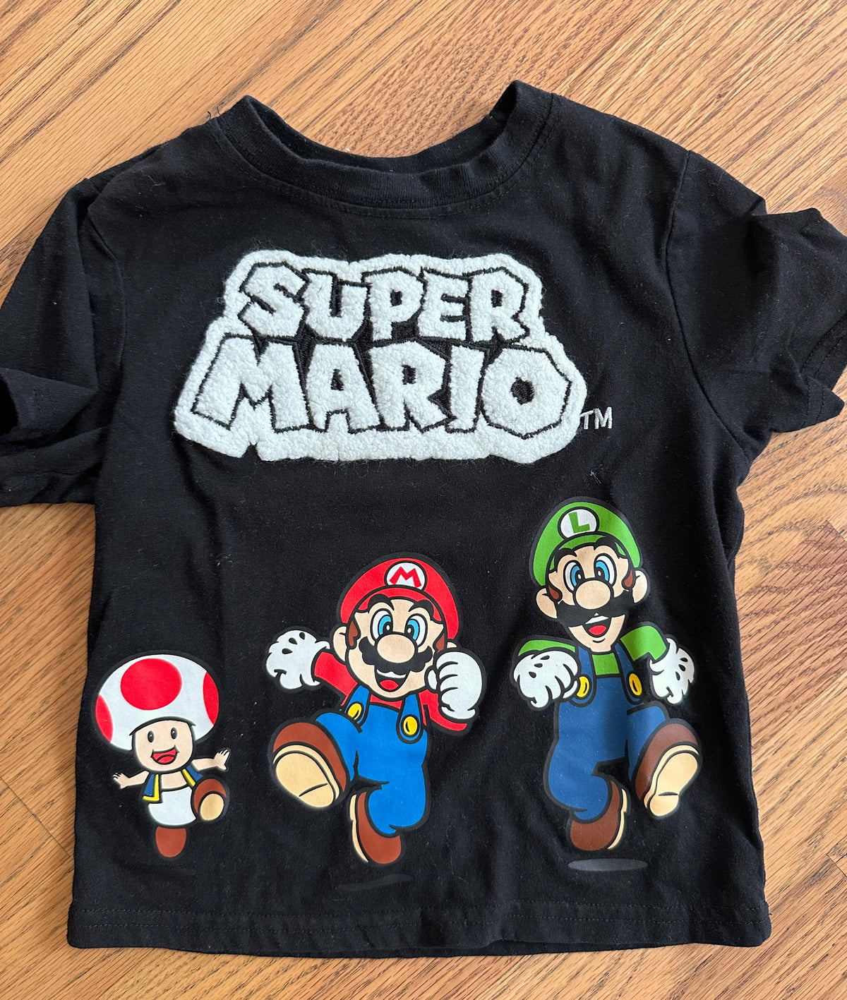 #98- Boys, Super Mario with appliqué Shirt- Size 4
