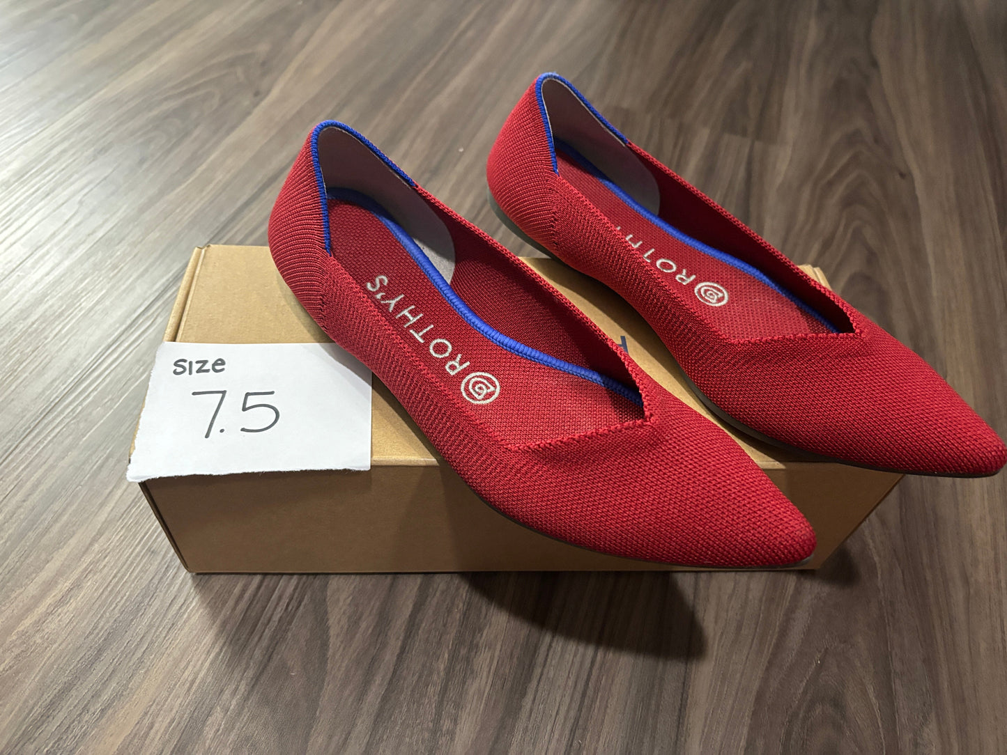 #138 - 7.5 - VGUC Rothy's - Red Points - PU 45236