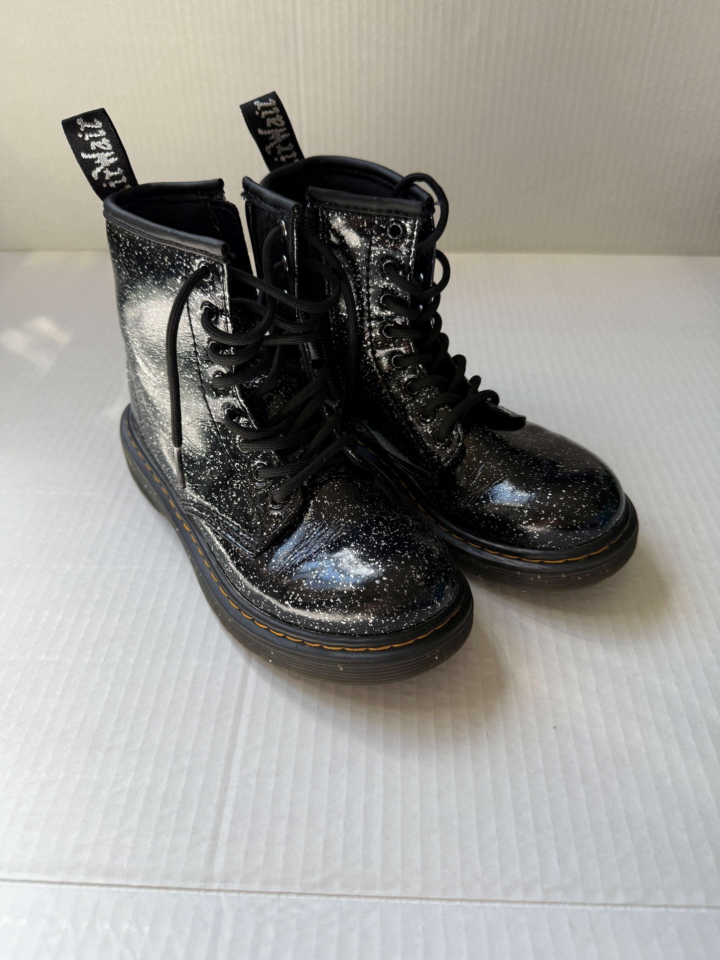 134 Dr. Martens Black Sparkle leather Youth size 1