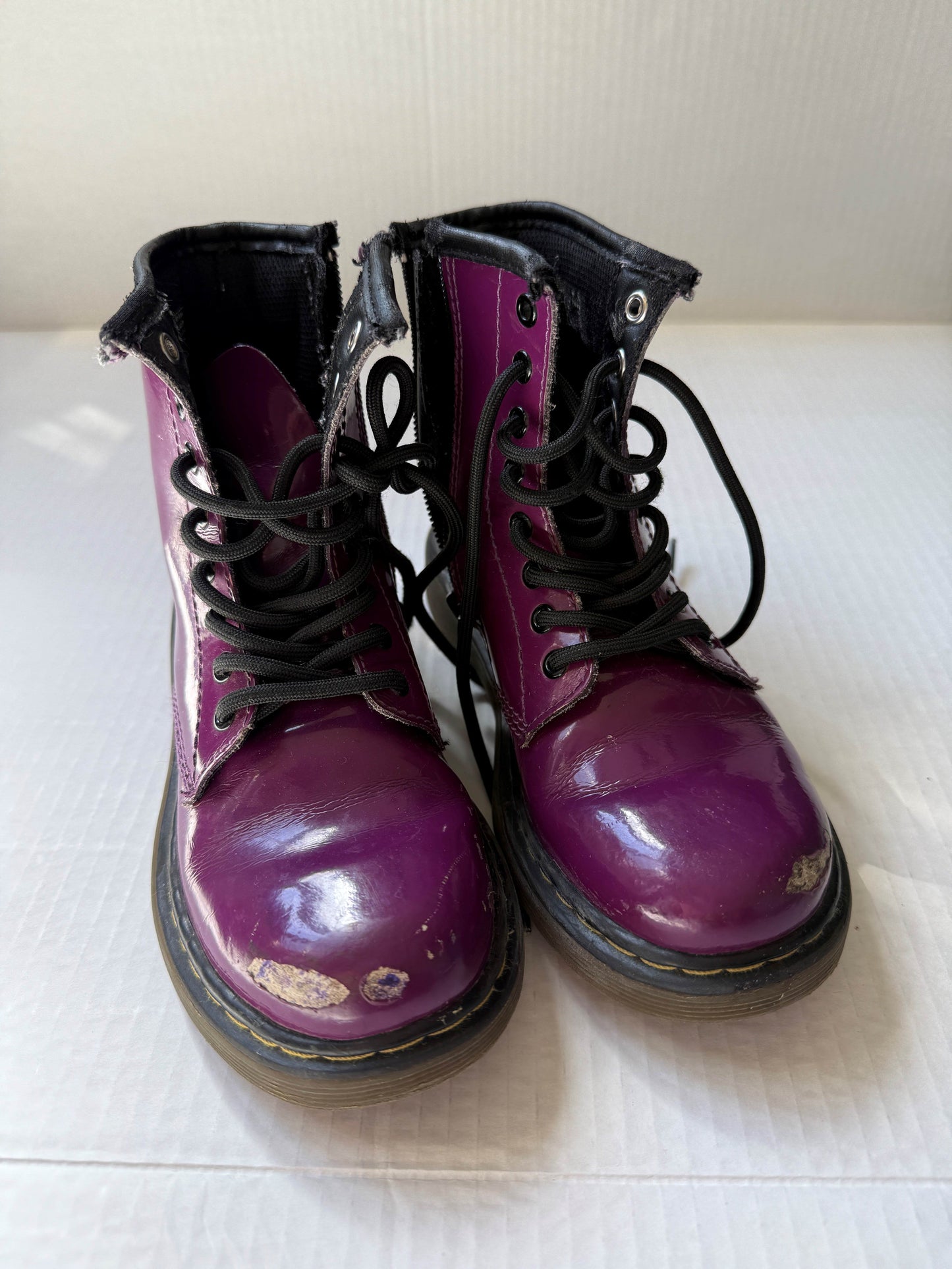 134 Dr. Marten boots purple Youth size 12.5