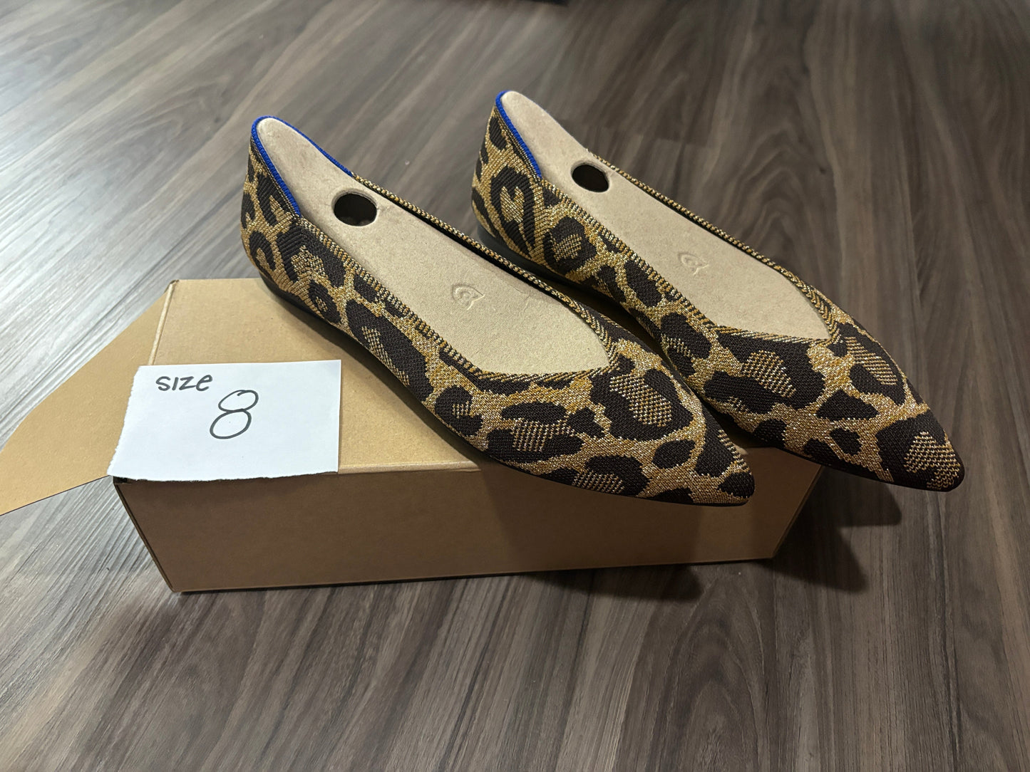#77 - 8 - NWOT Rothy's - Womens Leopard Print Points