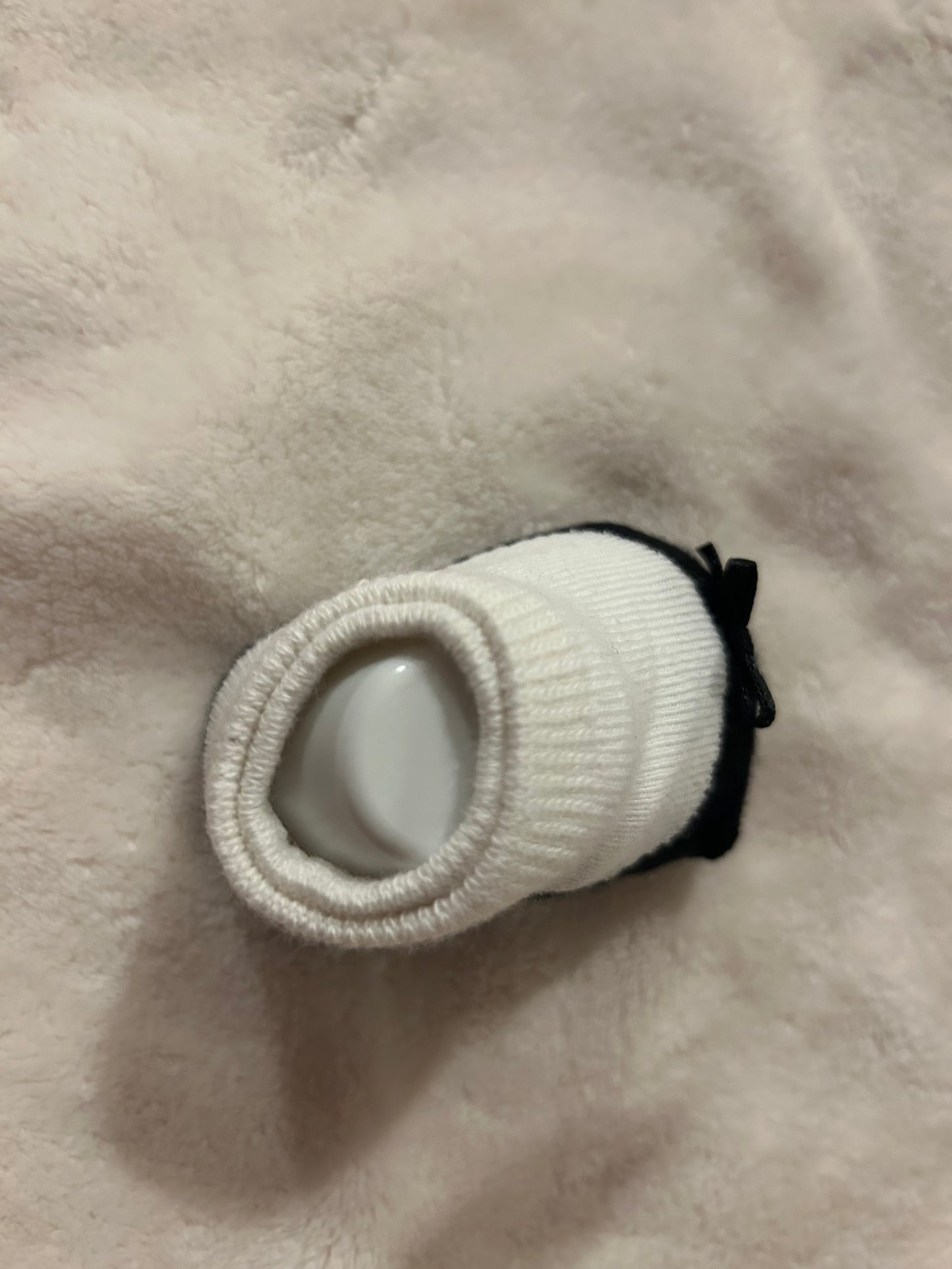 136 NIB Baby girl Christmas Socks 0-3m