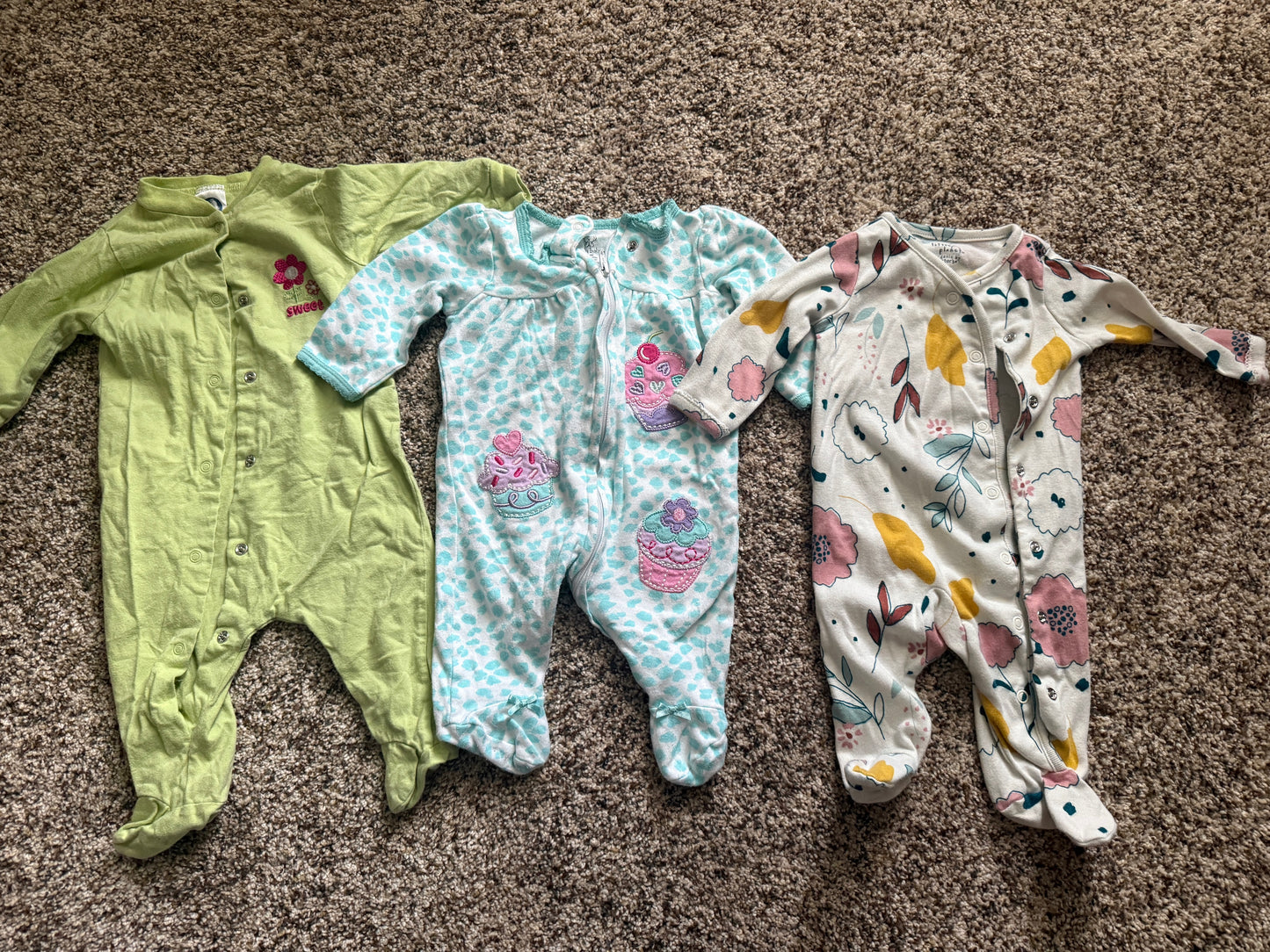 SELLER #6 3M Girls (3) Girls Sleepers