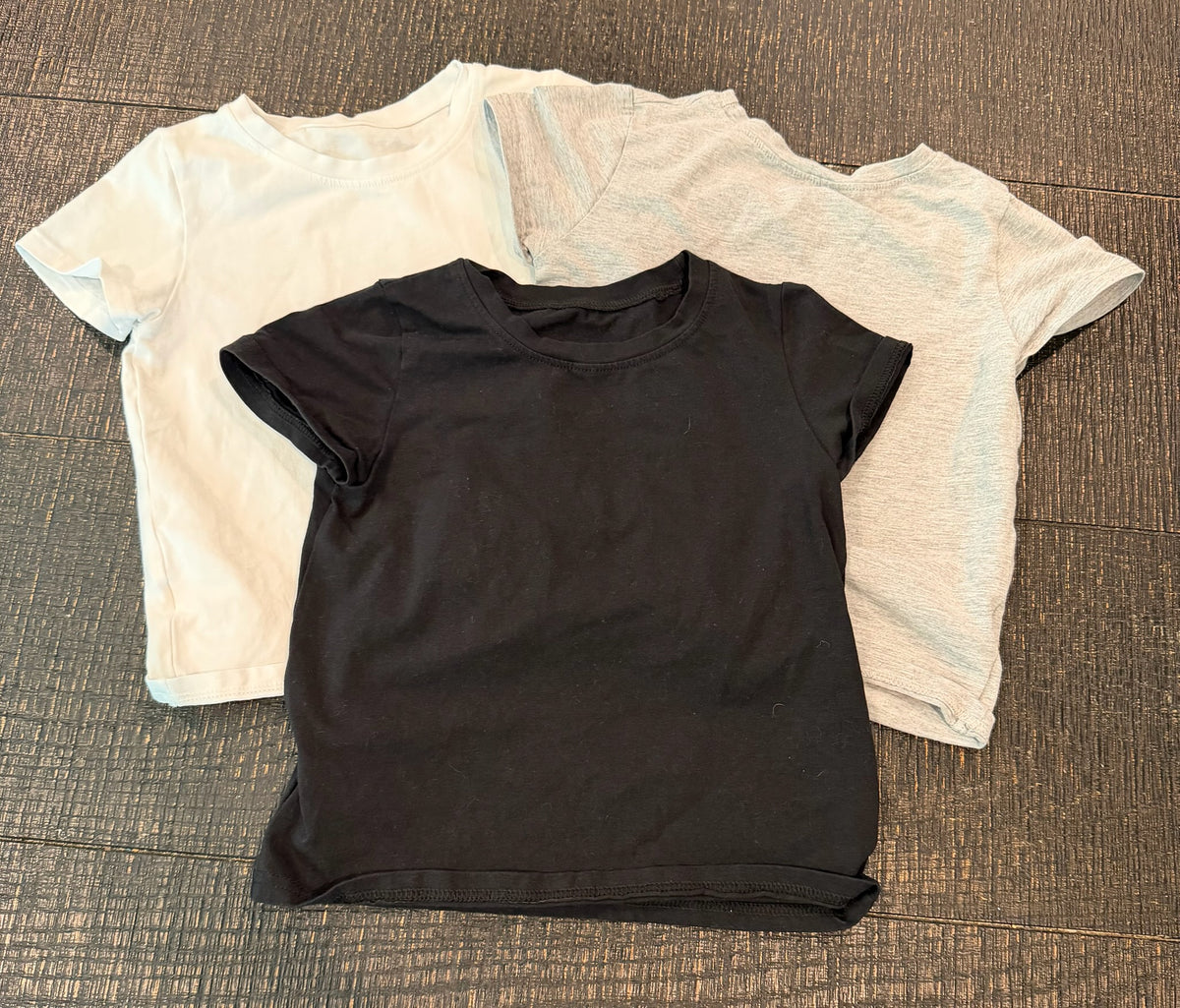 #66 Zuemet Boys 4T Short Sleeve Shirt Bundle